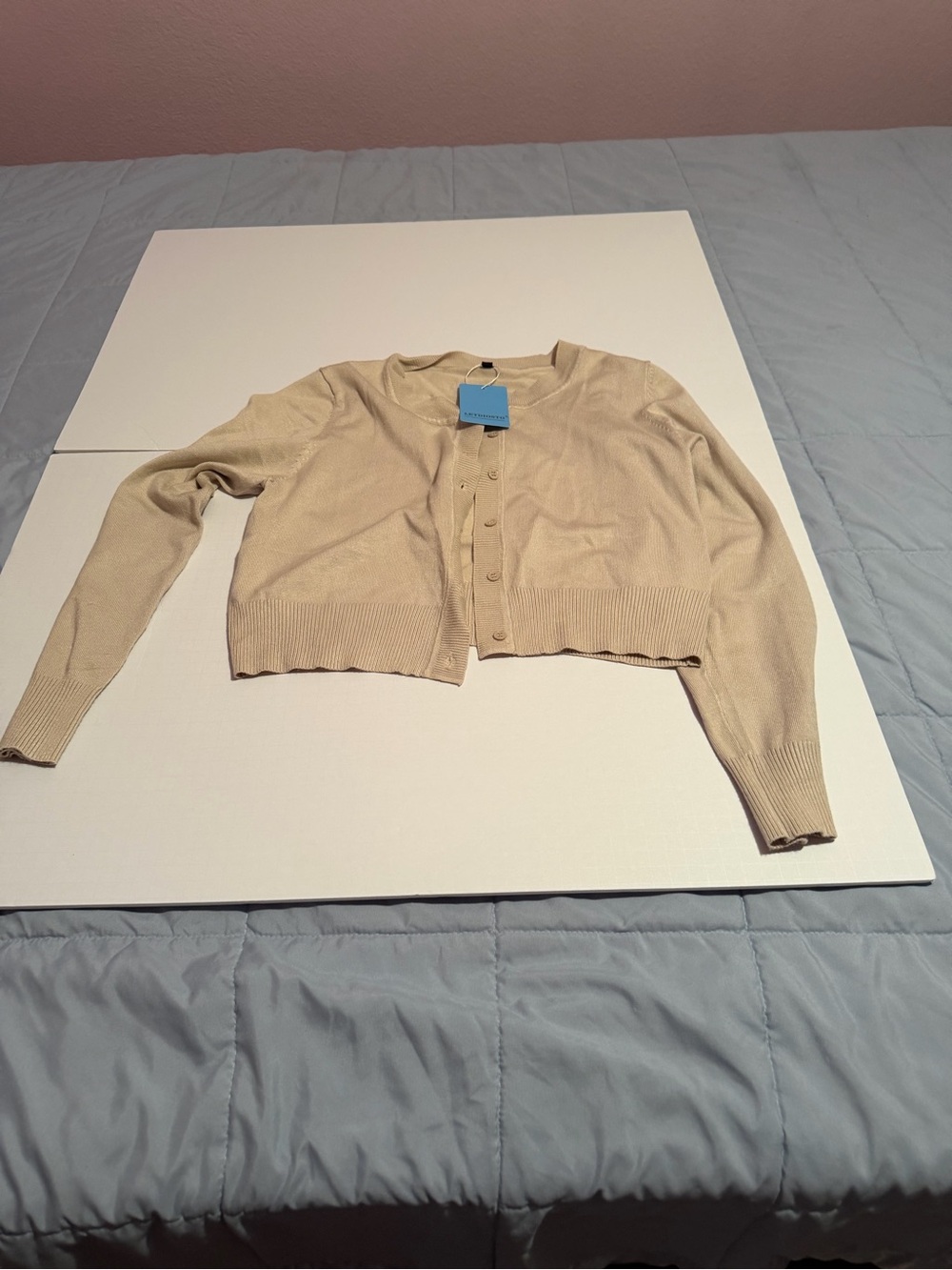 Classic Cropped Crewneck Cardigan Sweater - Cream